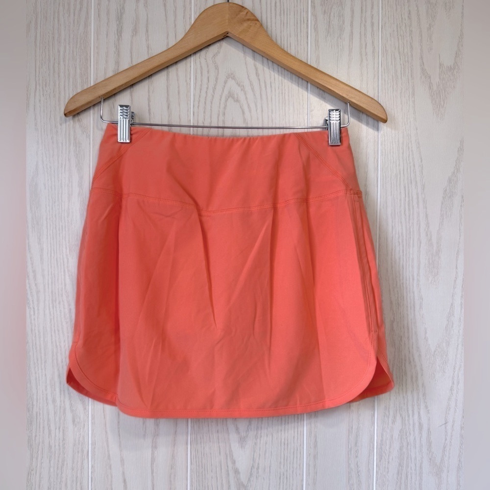 Huk Women’s Performance Skirt Orange Size XS NWT